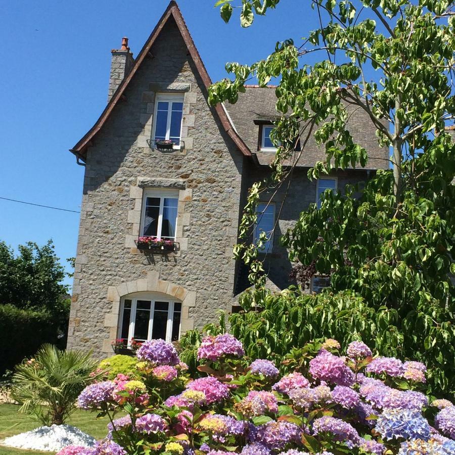 Le Clos Saint-Brice Les Portes du Coglais 외부 사진